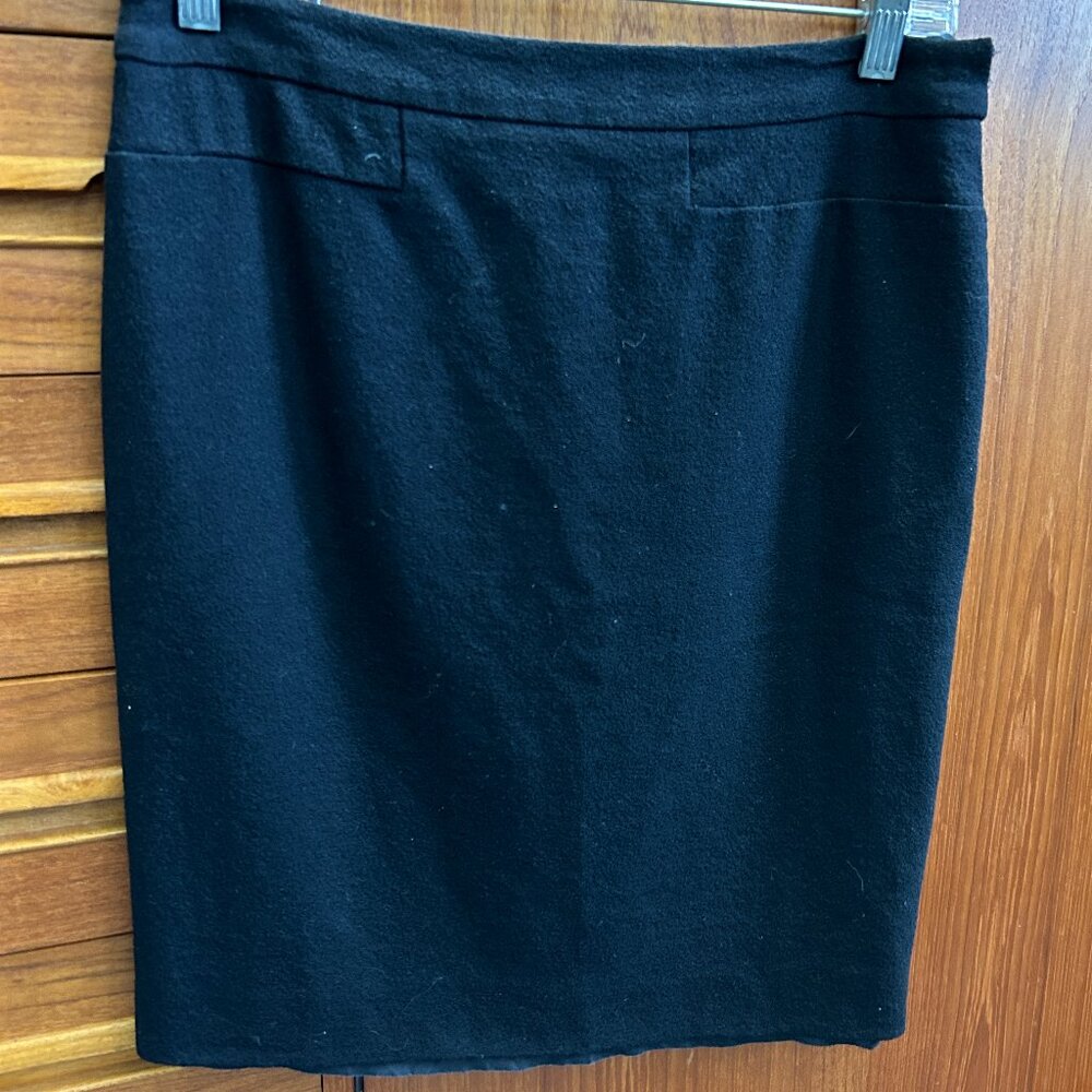 Chloe black pencil skirt